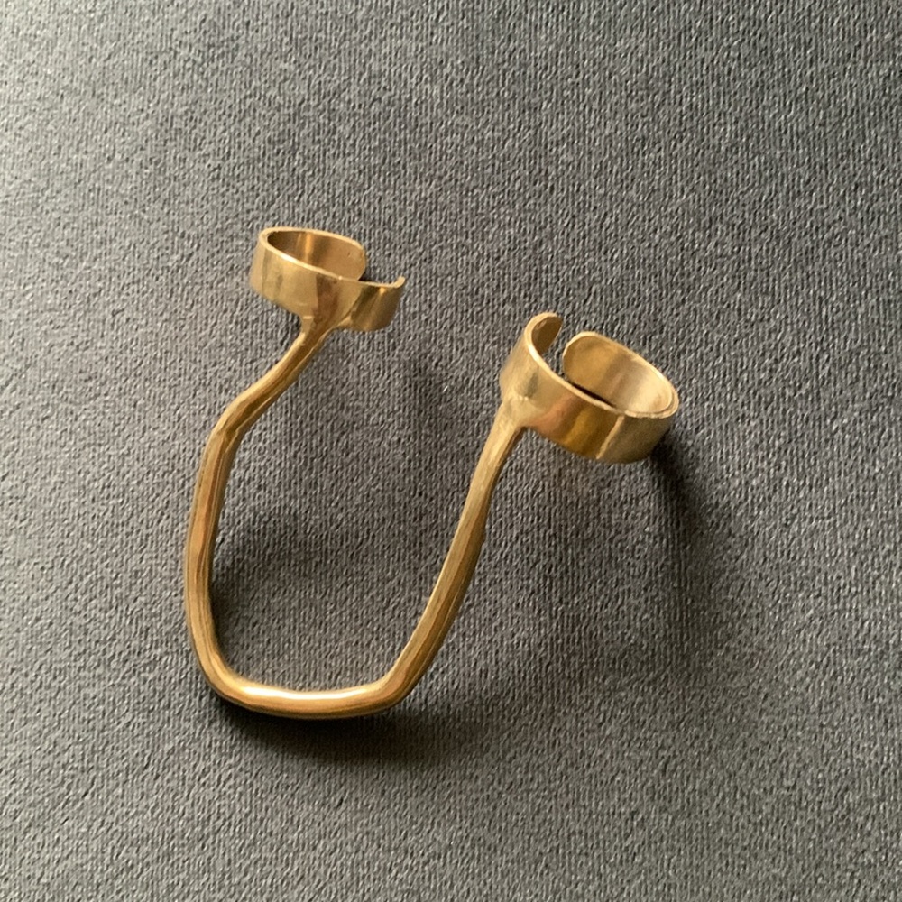 Adjustable Brass Double Ring